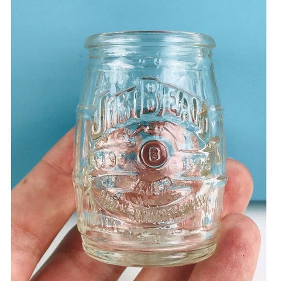 Glass JIM BEAM 200 Years 1795 - 1995 Anniversary Embossed Whiskey Shot Barrel - Picture 1 of 11